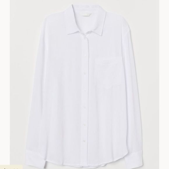H&M Tops - H&M Crinkled white button down Shirt NWT